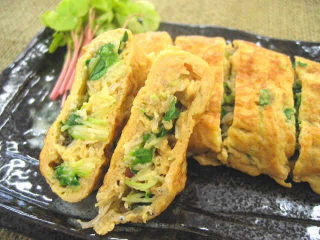 かいわれとじゃこの卵焼き