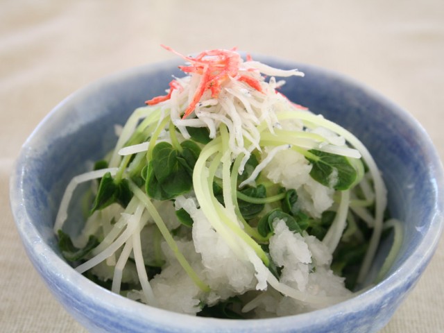 おくらの新芽おろし和え