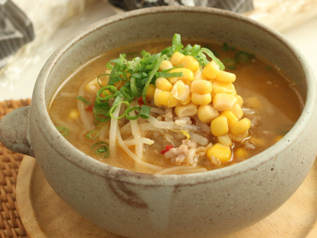 もやしの味噌ラーメン風
